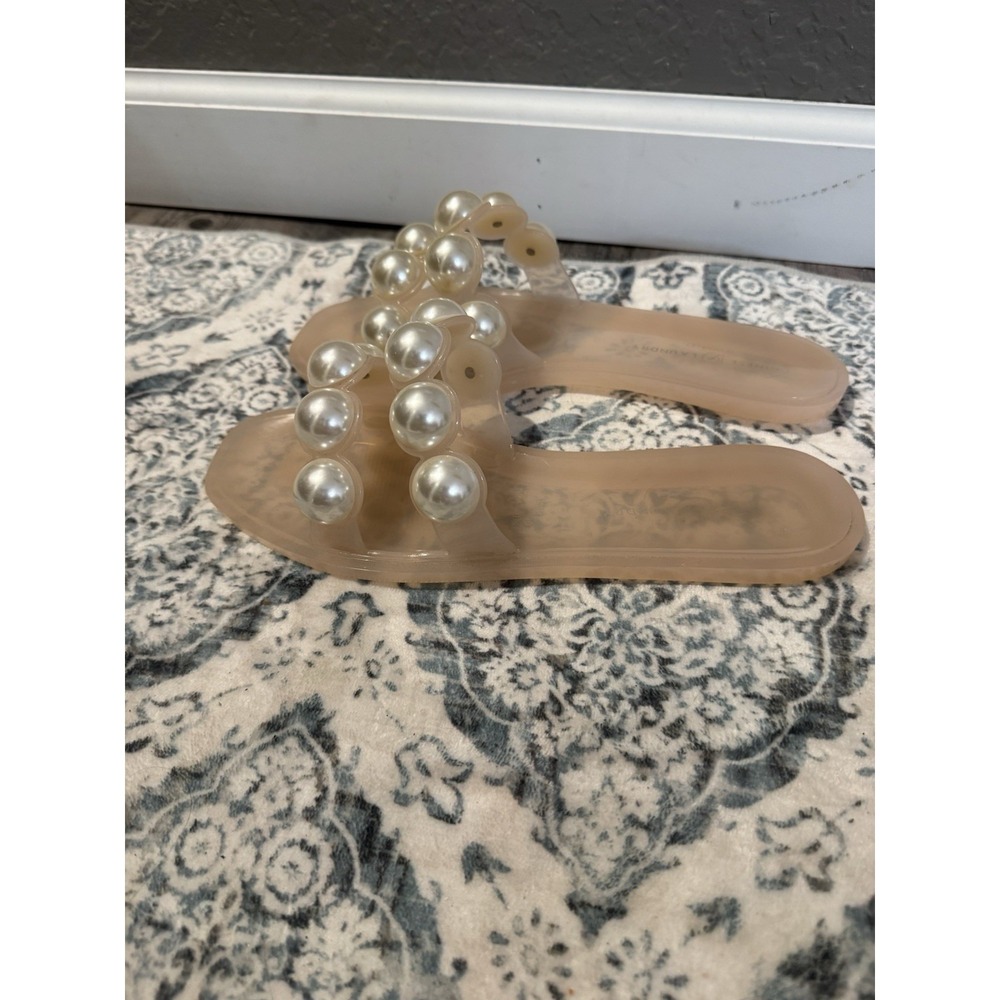 Chinese Laundry Carlo Pearl Jelly Sandals 9